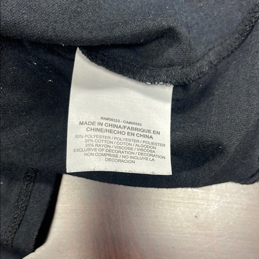Like New, Unisex Nike Black Tank Top - Picture 6 of 7